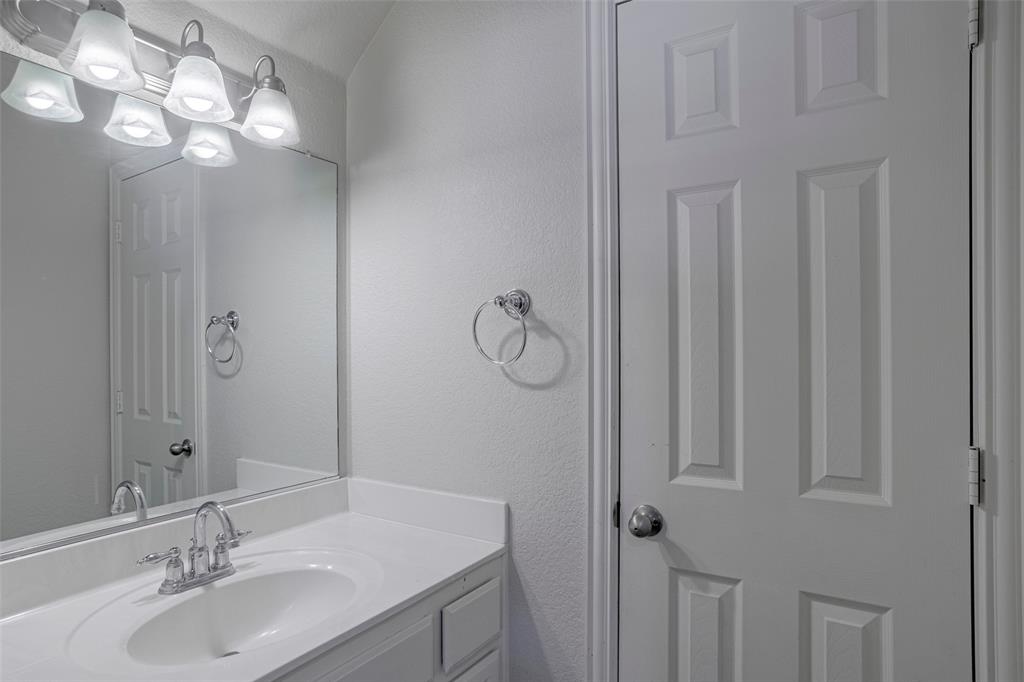 3036 Larreta, Grand Prairie, Texas, 75054, United States, 4 Bedrooms Bedrooms, ,4 BathroomsBathrooms,Residential,For Sale,3036 Larreta,1622904