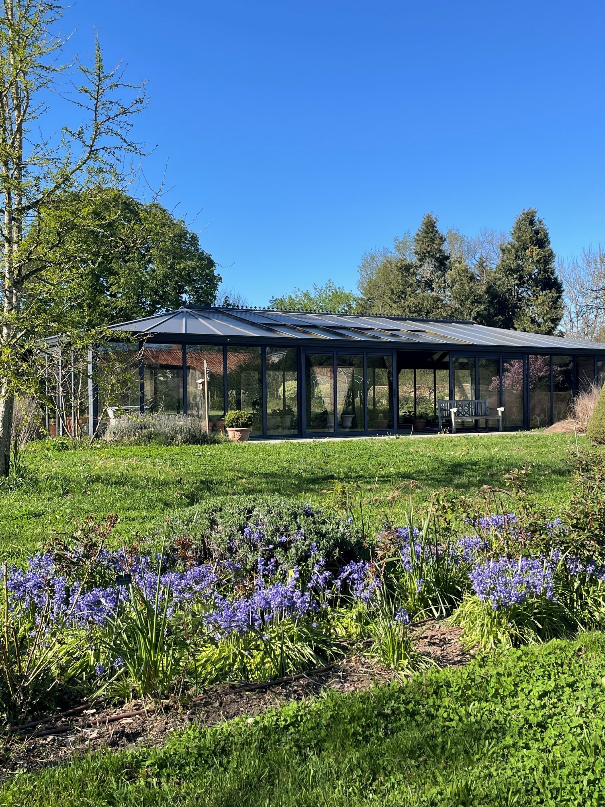  Charming property with park and swimming pool - 物件實景