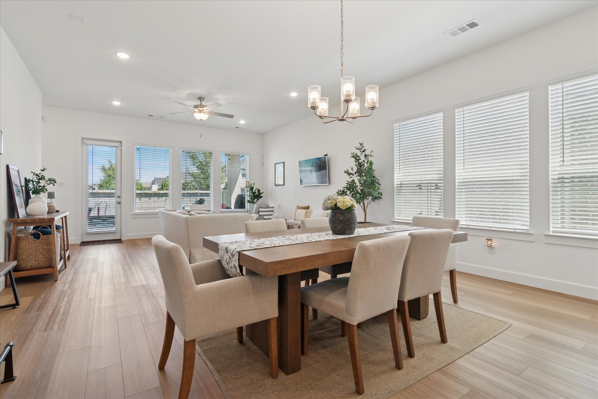 McKinney, Texas, 75071, United States, 3 Bedrooms Bedrooms, ,3 BathroomsBathrooms,Residential,For Sale,1911308