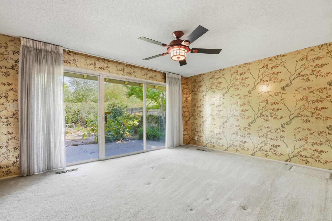 Sacramento, California, 95825, United States, 3 Bedrooms Bedrooms, ,2 BathroomsBathrooms,Residential,For Sale,1964772