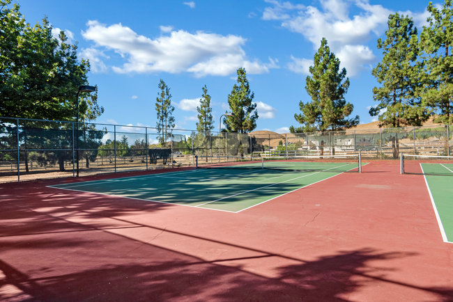 Tres Pinos, California, 95075, United States, 3 Bedrooms Bedrooms, ,3 BathroomsBathrooms,Residential,For Sale,1988626