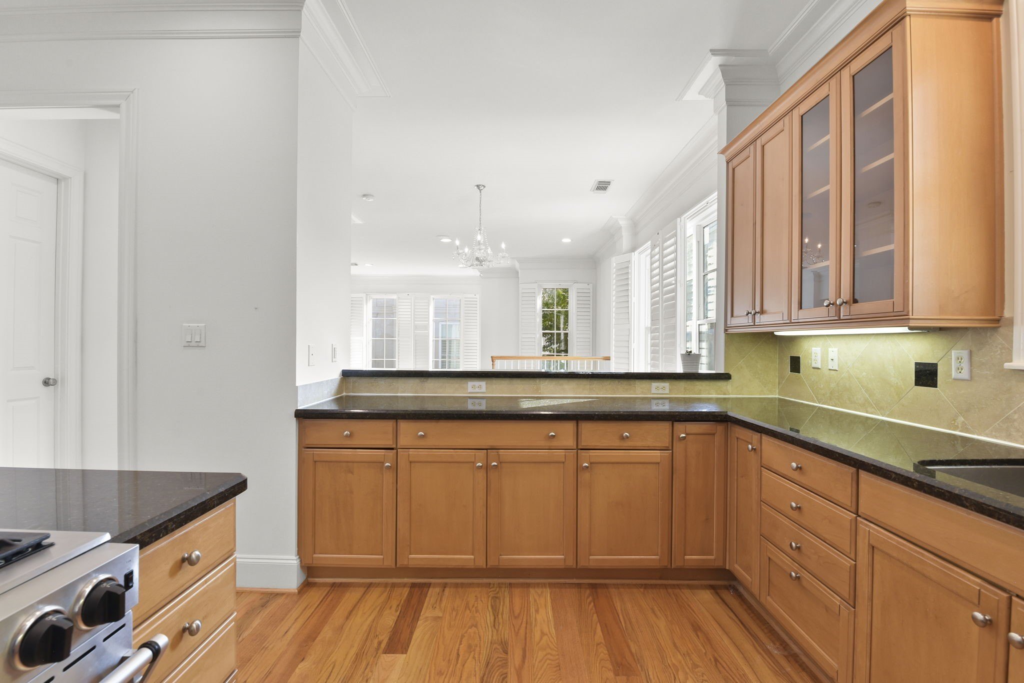 Houston, Texas, 77019, United States, 3 Bedrooms Bedrooms, ,4 BathroomsBathrooms,Residential,For Sale,1984299