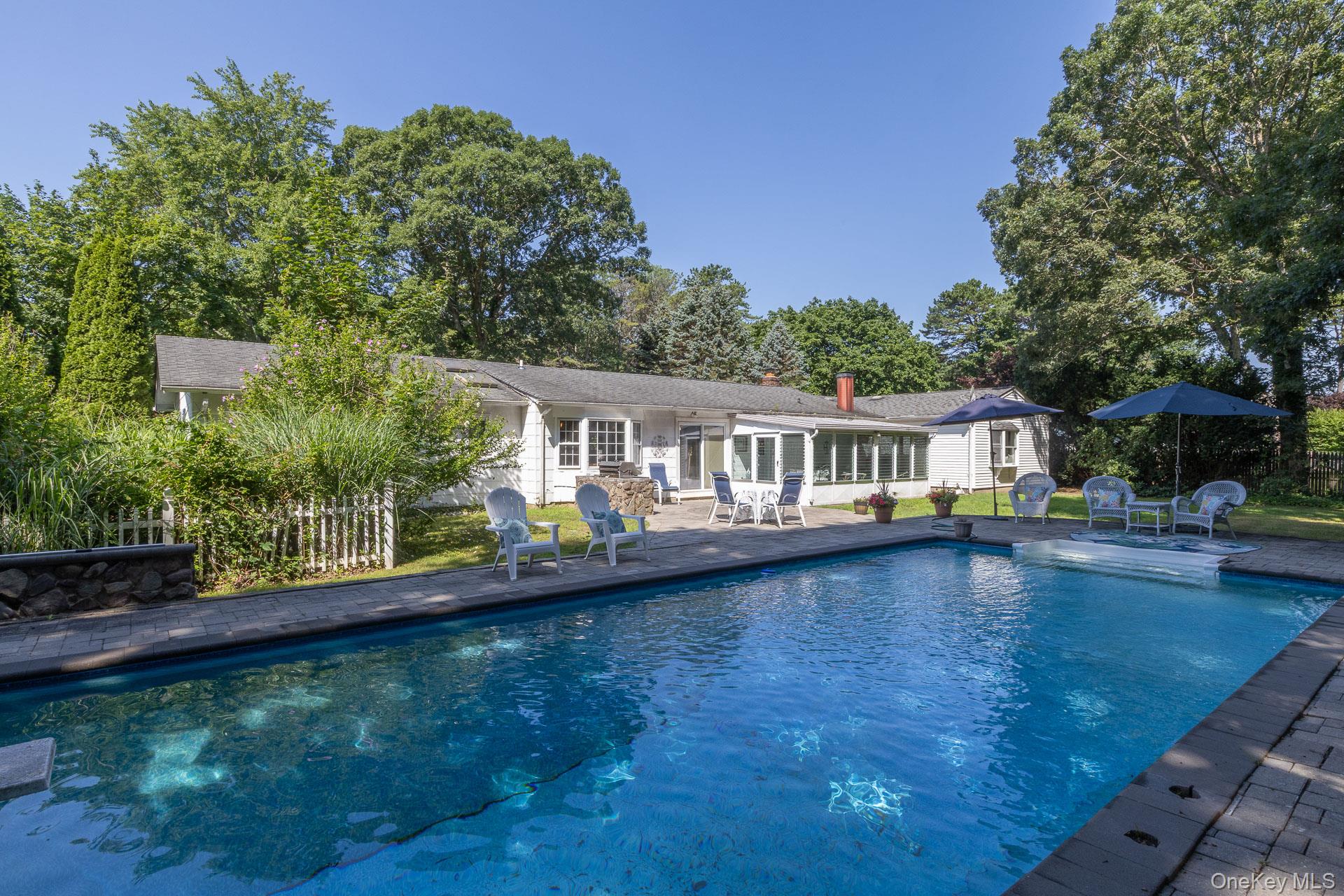 Shoreham, New York, 11786, United States, 3 Bedrooms Bedrooms, ,2 BathroomsBathrooms,Residential,For Sale,1908697