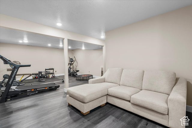 Centerfield, Utah, 84622, United States, 4 Bedrooms Bedrooms, ,3 BathroomsBathrooms,Residential,For Sale,1980838