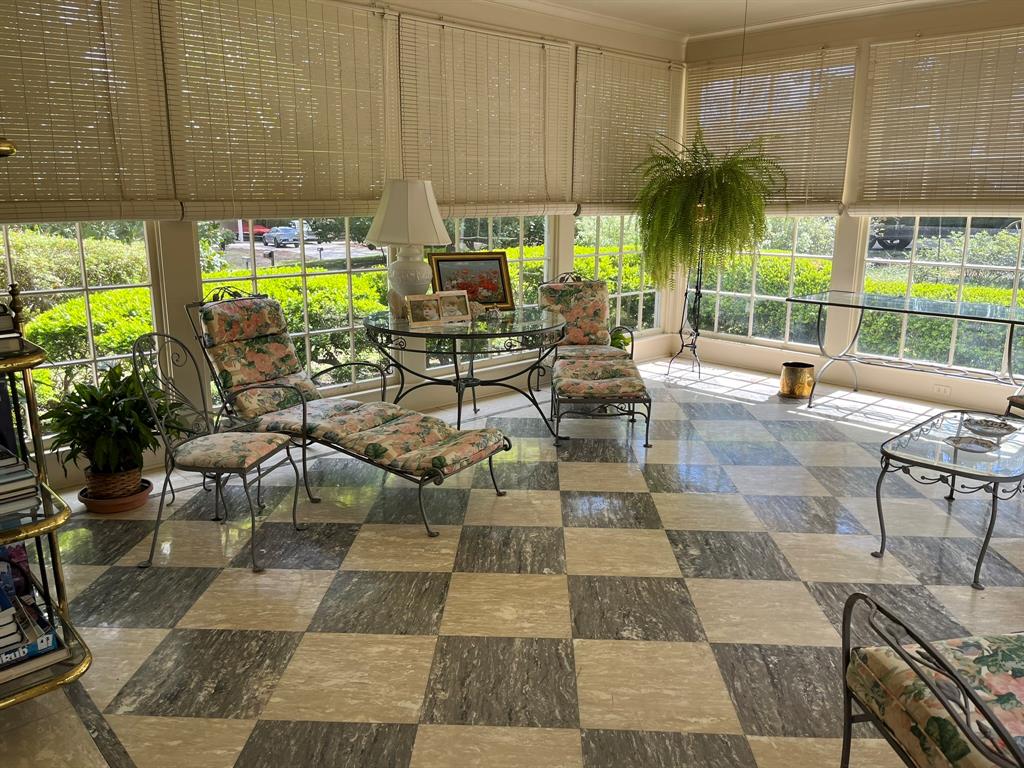 Shreveport, Louisiana, 71106, United States, 3 Bedrooms Bedrooms, ,4 BathroomsBathrooms,Residential,For Sale,1807700