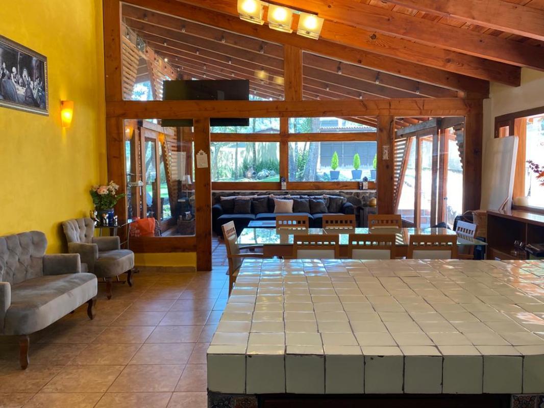 Valle de Bravo, Estado de México, 51200, Mexico, 3 Bedrooms Bedrooms, ,5 BathroomsBathrooms,Residential,For Sale,1722430