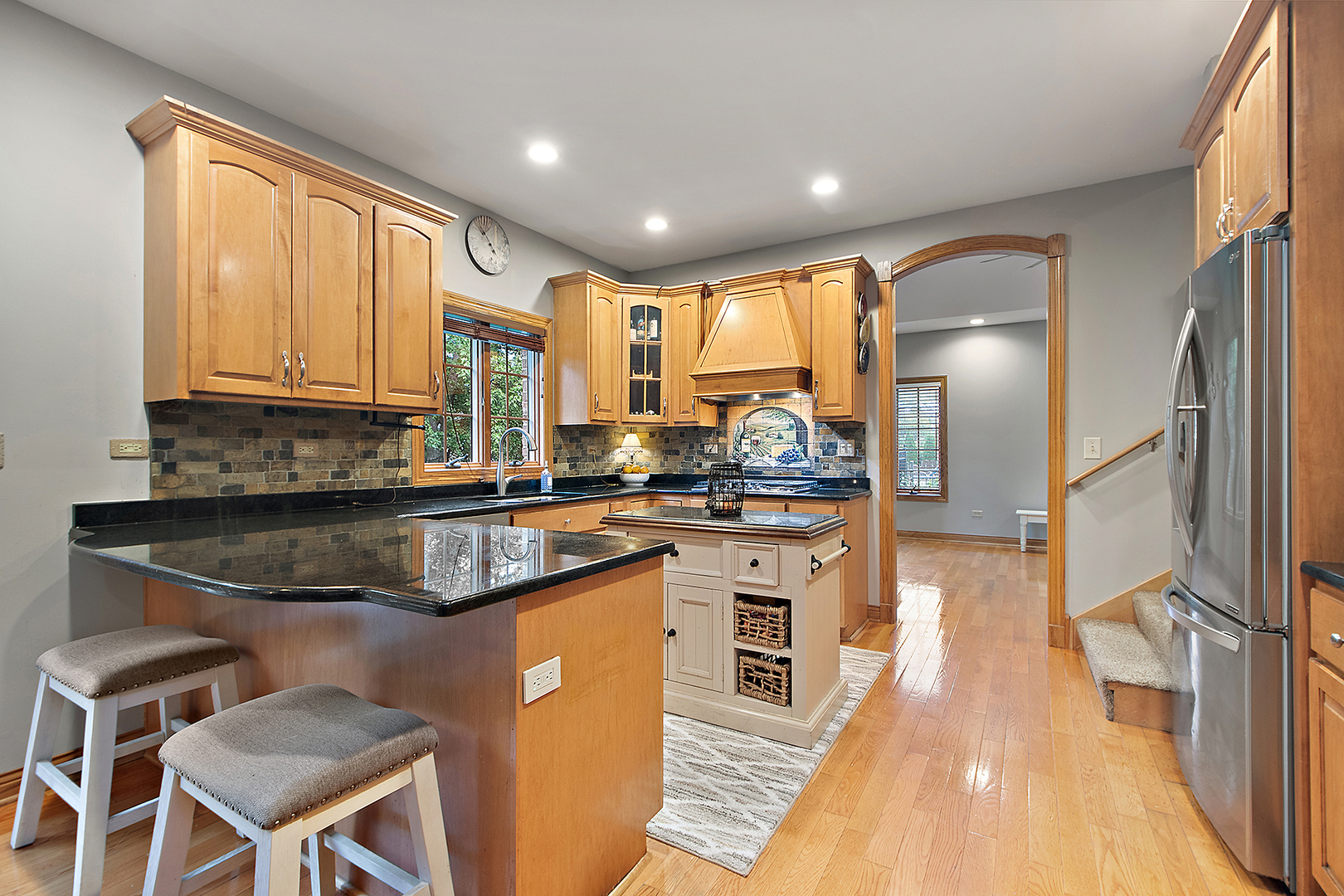 New Lenox, Illinois, 60451, United States, 4 Bedrooms Bedrooms, ,3 BathroomsBathrooms,Residential,For Sale,1974634