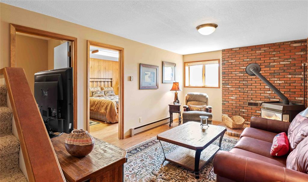 Bigfork, Montana, 59911, United States, 3 Bedrooms Bedrooms, ,1 BathroomBathrooms,Residential,For Sale,1979213