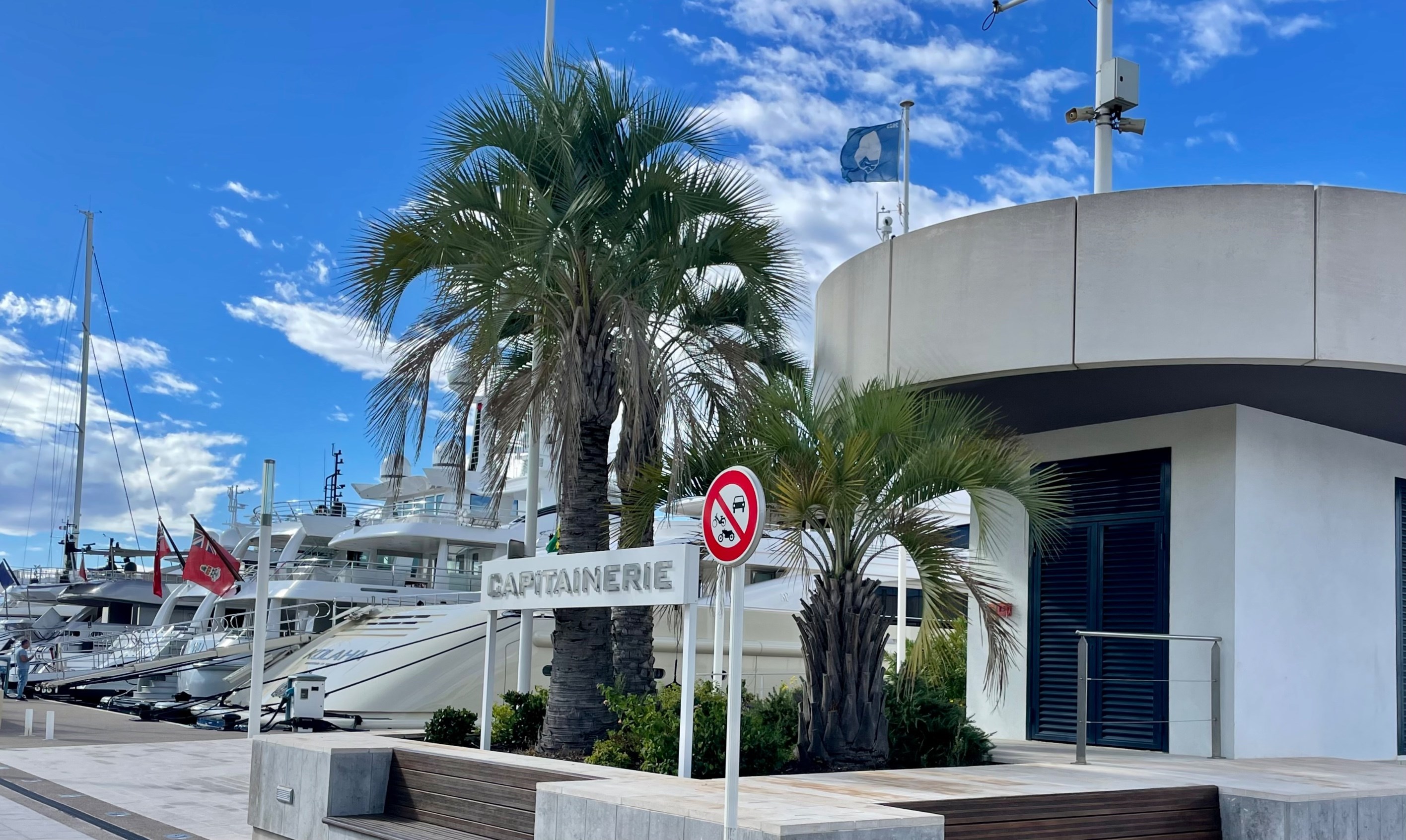  Studio for sale in Cannes Croisette, terrace with sea view facing Port Canto - 物件實景