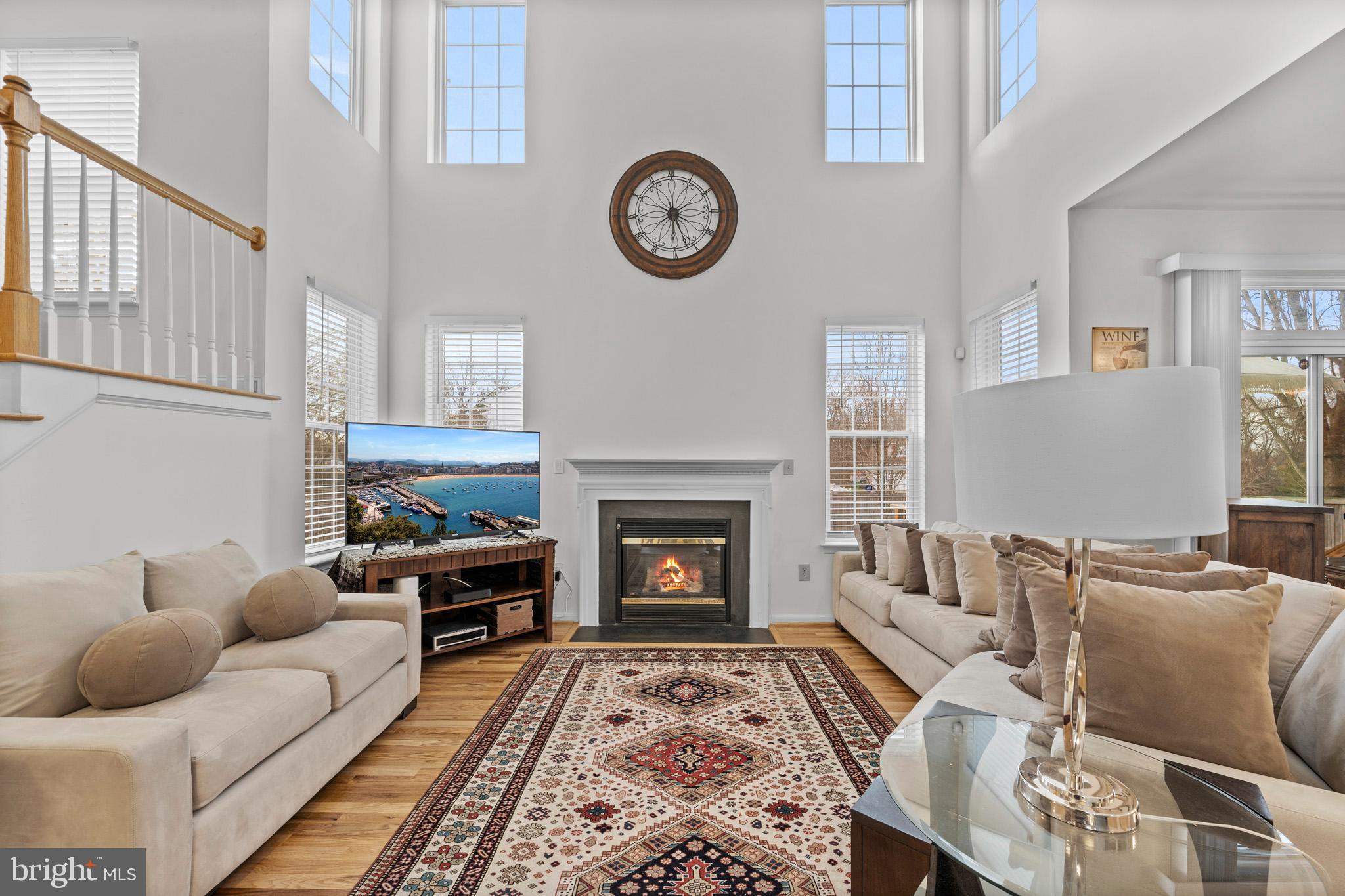 Clinton, Maryland, 20735, United States, 5 Bedrooms Bedrooms, ,4 BathroomsBathrooms,Residential,For Sale,2005759