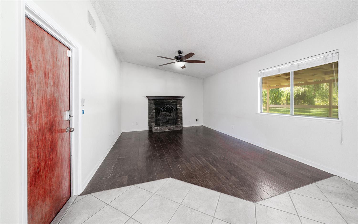 Madera, California, 93636, United States, 4 Bedrooms Bedrooms, ,3 BathroomsBathrooms,Residential,For Sale,1914186