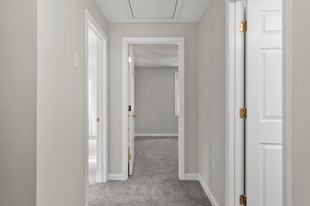 Dracut, Massachusetts, 01826, United States, 3 Bedrooms Bedrooms, ,2 BathroomsBathrooms,Residential,For Sale,1988134