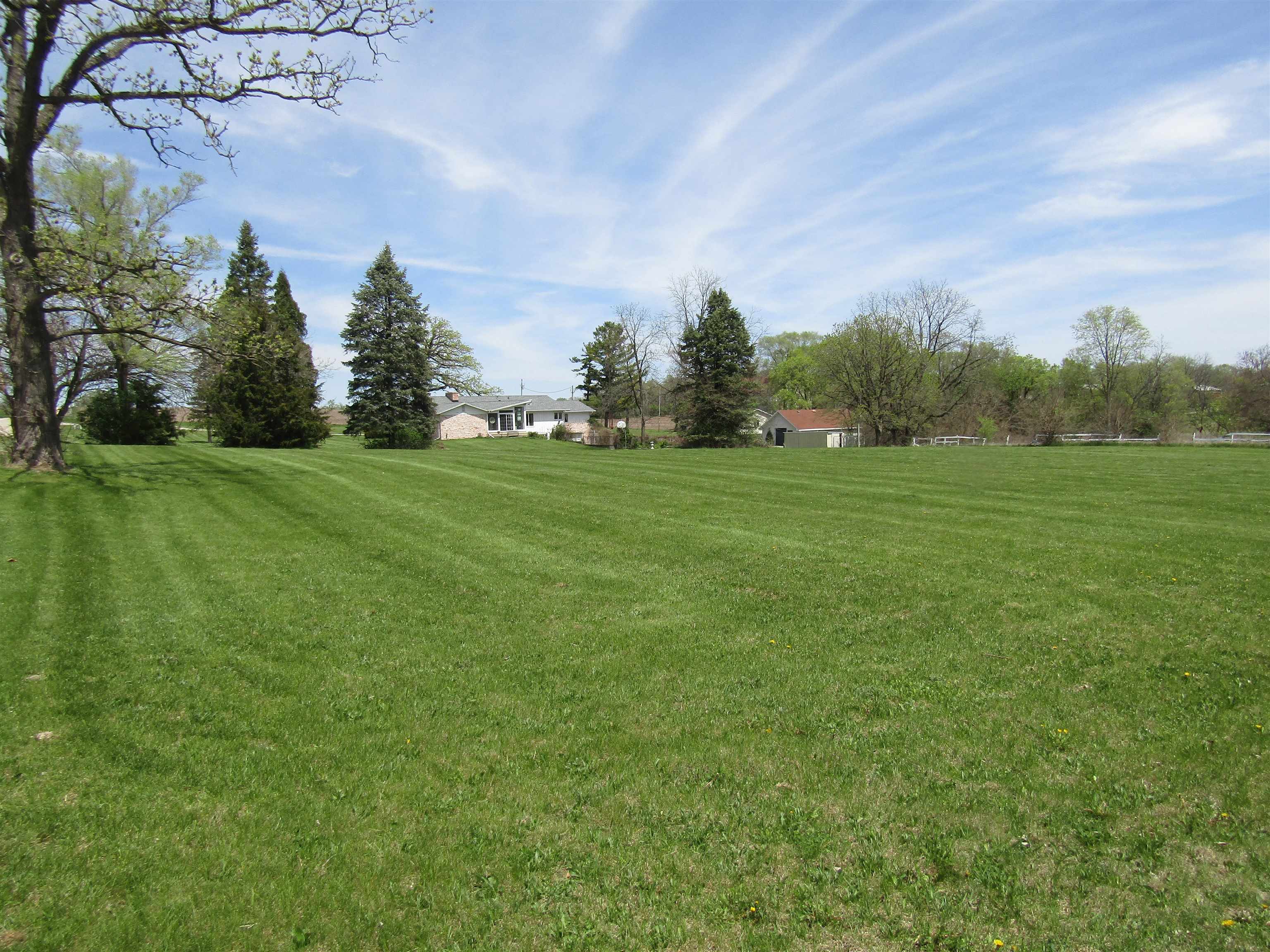 Beloit, Wisconsin, 53511, United States, 6 Bedrooms Bedrooms, ,5 BathroomsBathrooms,Residential,For Sale,2005611