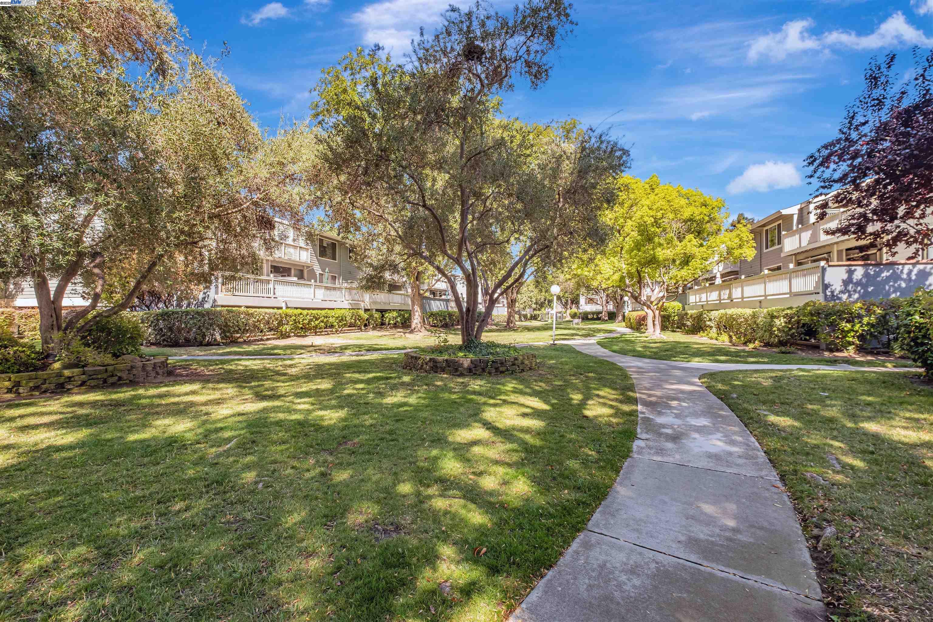 Fremont, California, 94536, United States, 2 Bedrooms Bedrooms, ,2 BathroomsBathrooms,Residential,For Sale,1911508