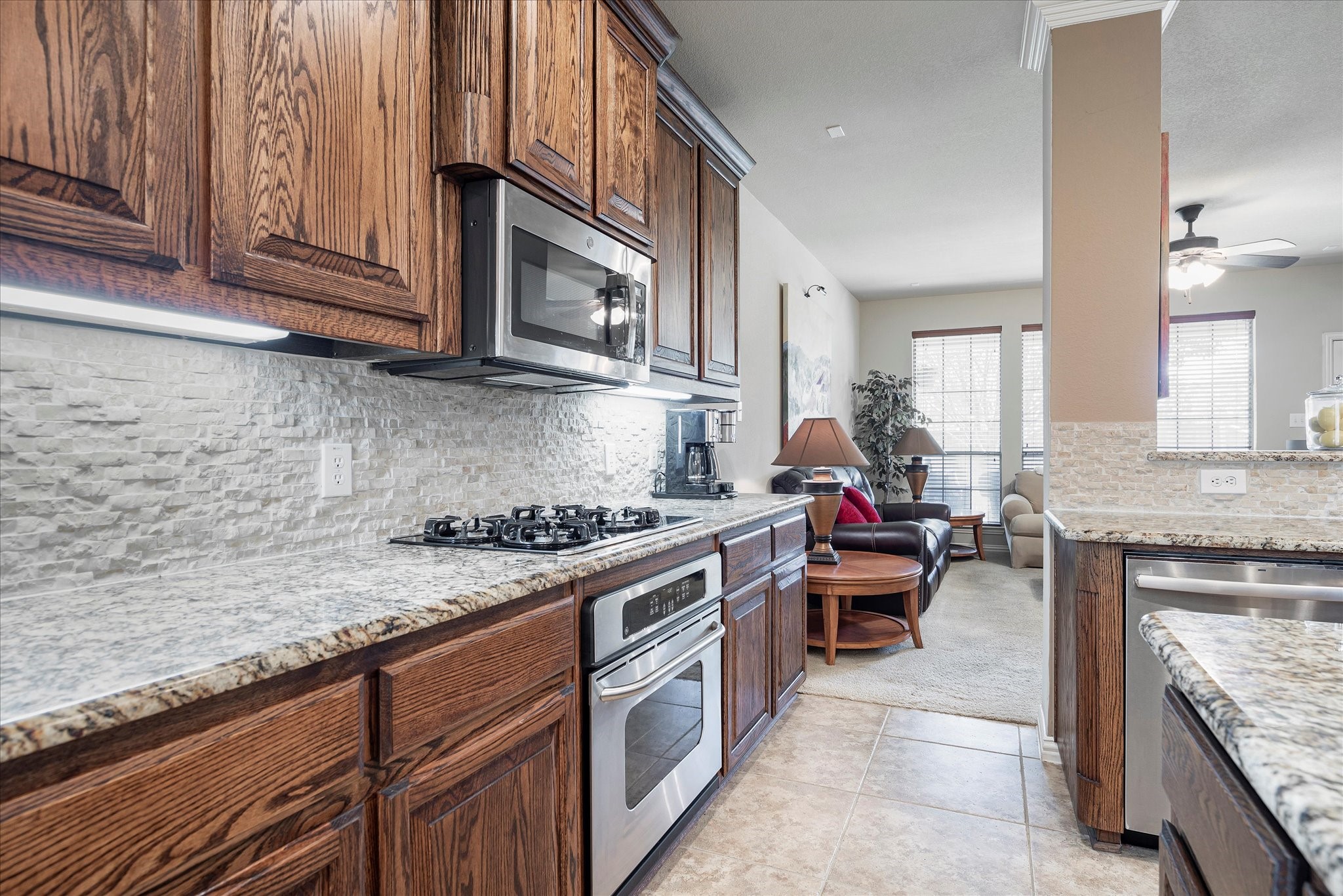 6077 Wallis Drive, Frisco, Texas, 75033, United States, 4 Bedrooms Bedrooms, ,4 BathroomsBathrooms,Residential,For Sale,6077 Wallis Drive,1588186