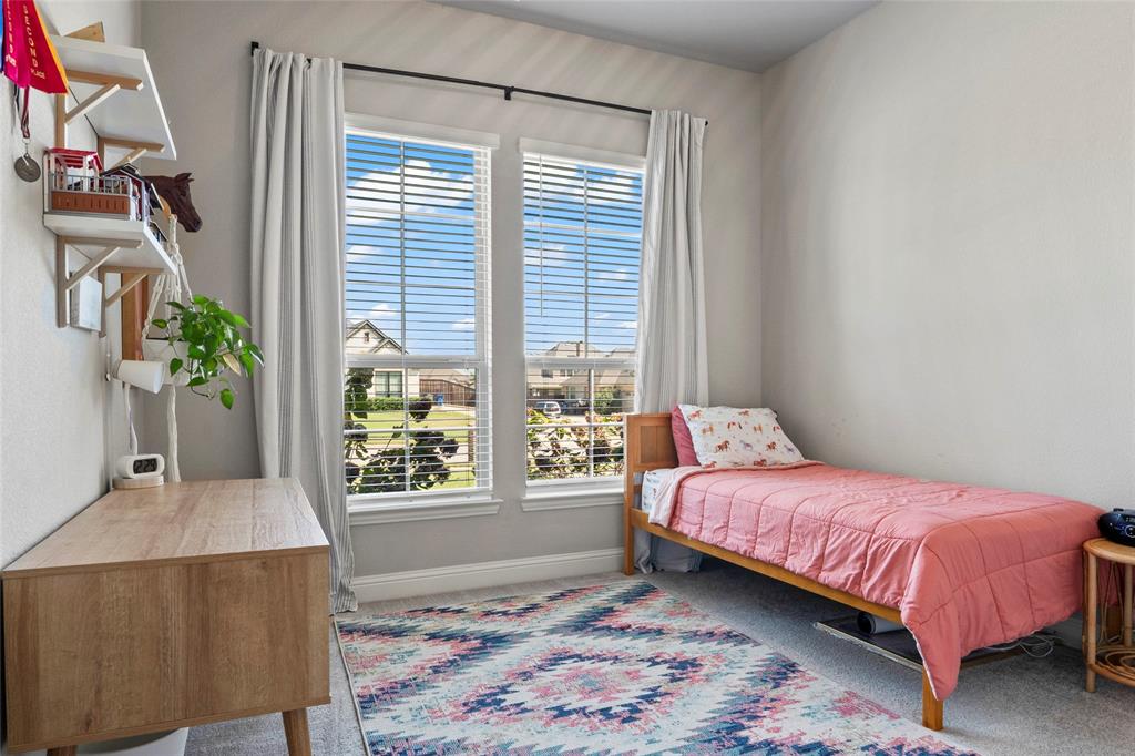 Ovilla, Texas, 75154, United States, 4 Bedrooms Bedrooms, ,4 BathroomsBathrooms,Residential,For Sale,1976541