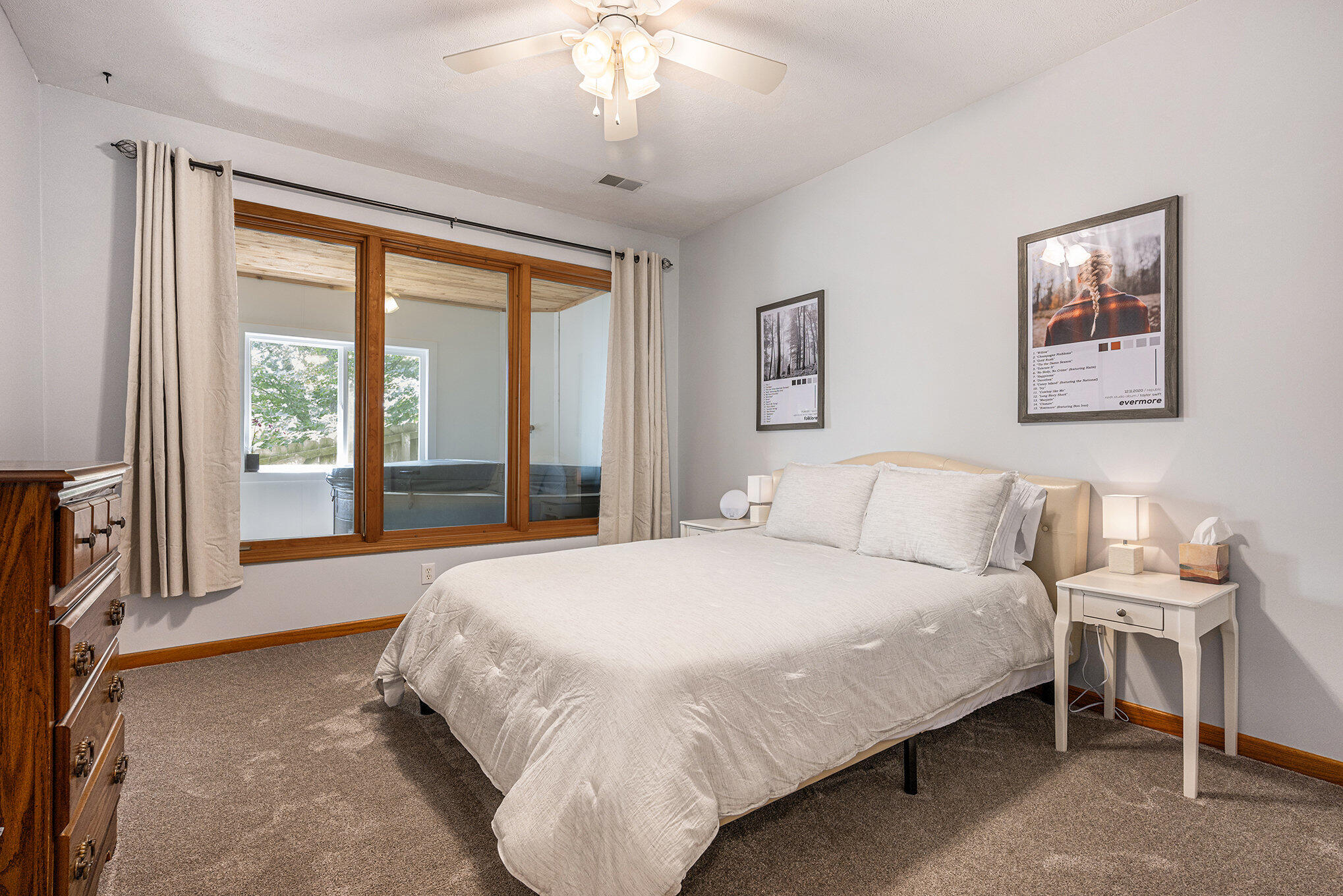 Allegan, Michigan, 49010, United States, 4 Bedrooms Bedrooms, ,3 BathroomsBathrooms,Residential,For Sale,1906276