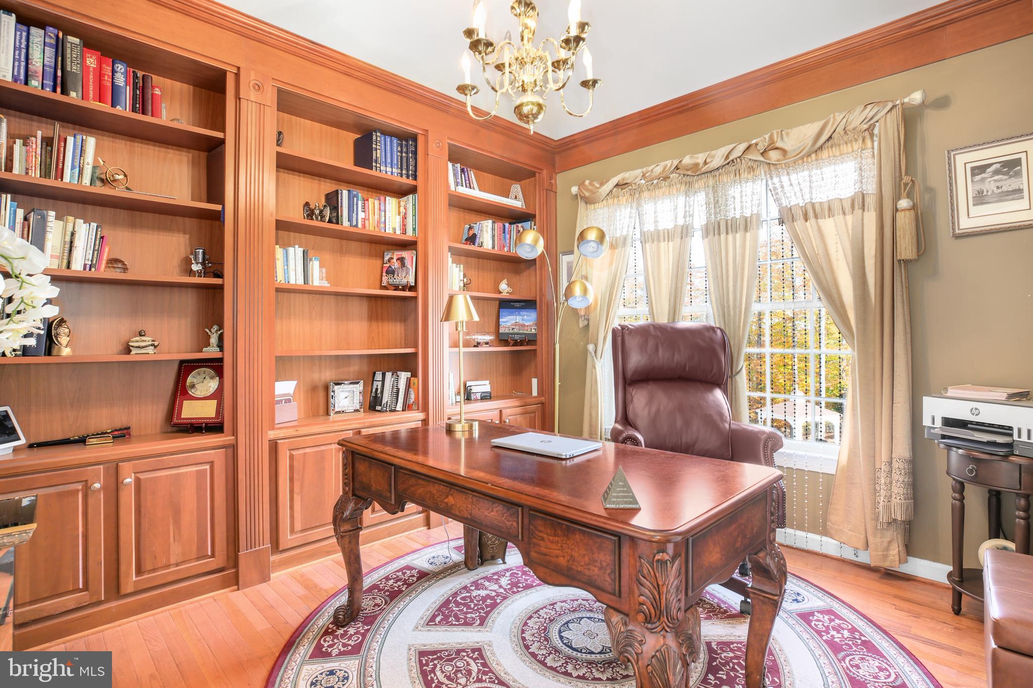 Woodbridge, Virginia, 22192, United States, 5 Bedrooms Bedrooms, ,5 BathroomsBathrooms,Residential,For Sale,1987362