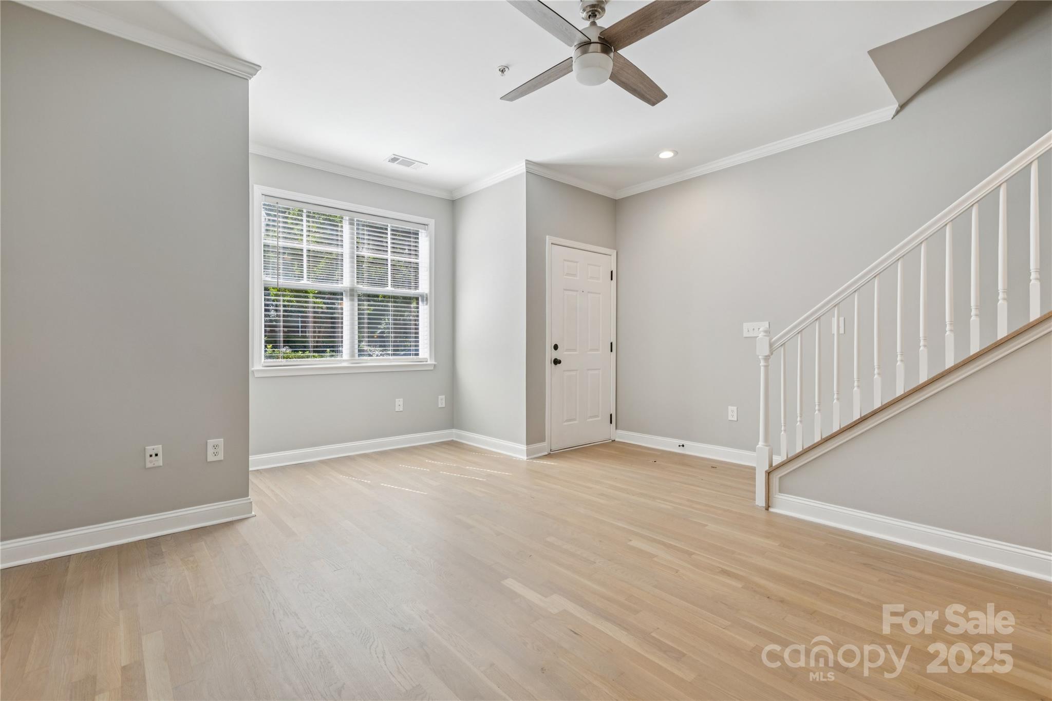 Charlotte, North Carolina, 28204, United States, 2 Bedrooms Bedrooms, ,3 BathroomsBathrooms,Residential,For Sale,1917401