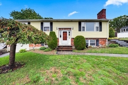 Wakefield, Massachusetts, 01880, United States, 4 Bedrooms Bedrooms, ,3 BathroomsBathrooms,Residential,For Sale,1976893