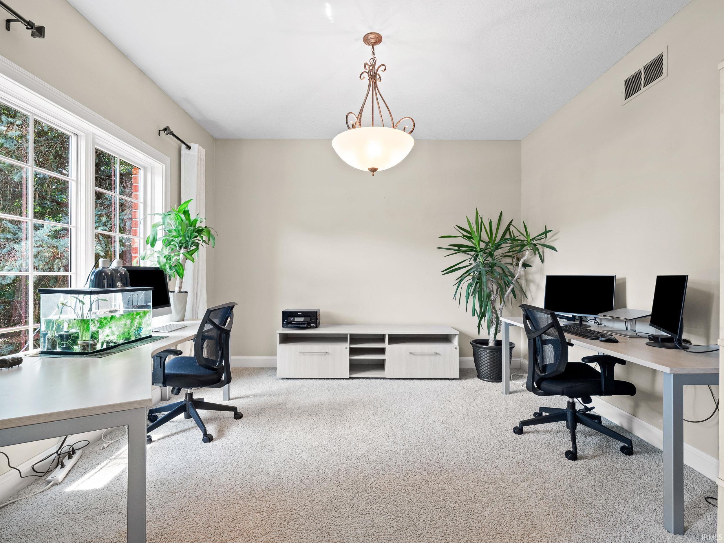 Fort Wayne, Indiana, 46814-9194, United States, 5 Bedrooms Bedrooms, ,4 BathroomsBathrooms,Residential,For Sale,1987073