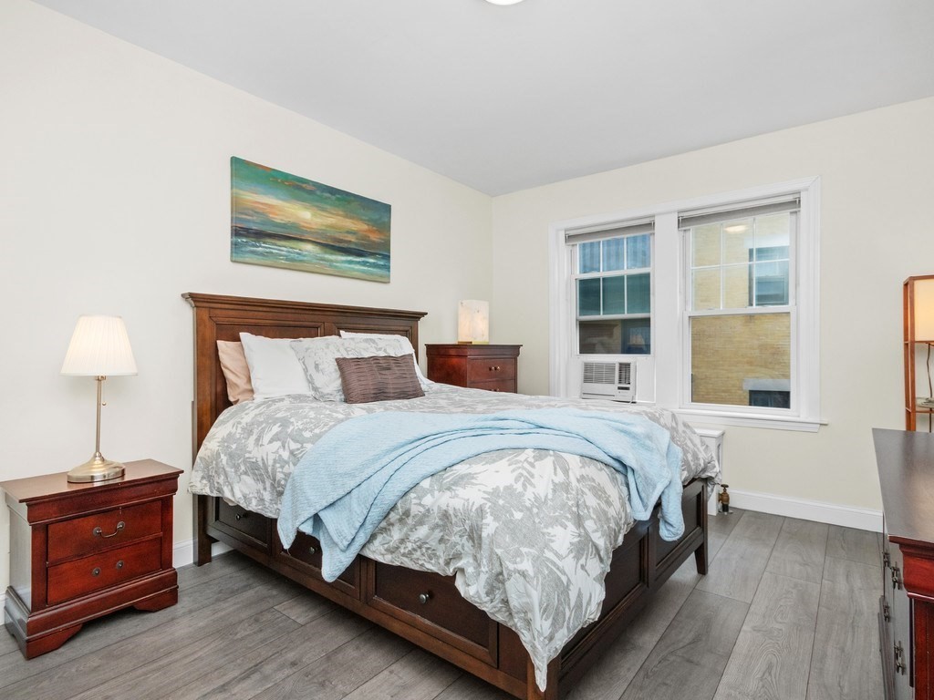 Brookline, Massachusetts, 02446, United States, 2 Bedrooms Bedrooms, ,1 BathroomBathrooms,Residential,For Sale,1934620