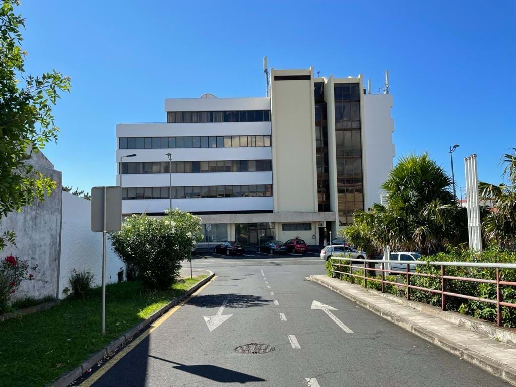 Ponta Delgada, Ilha de São Miguel, 9500-160, PT, ,Residential,For Sale,1699531