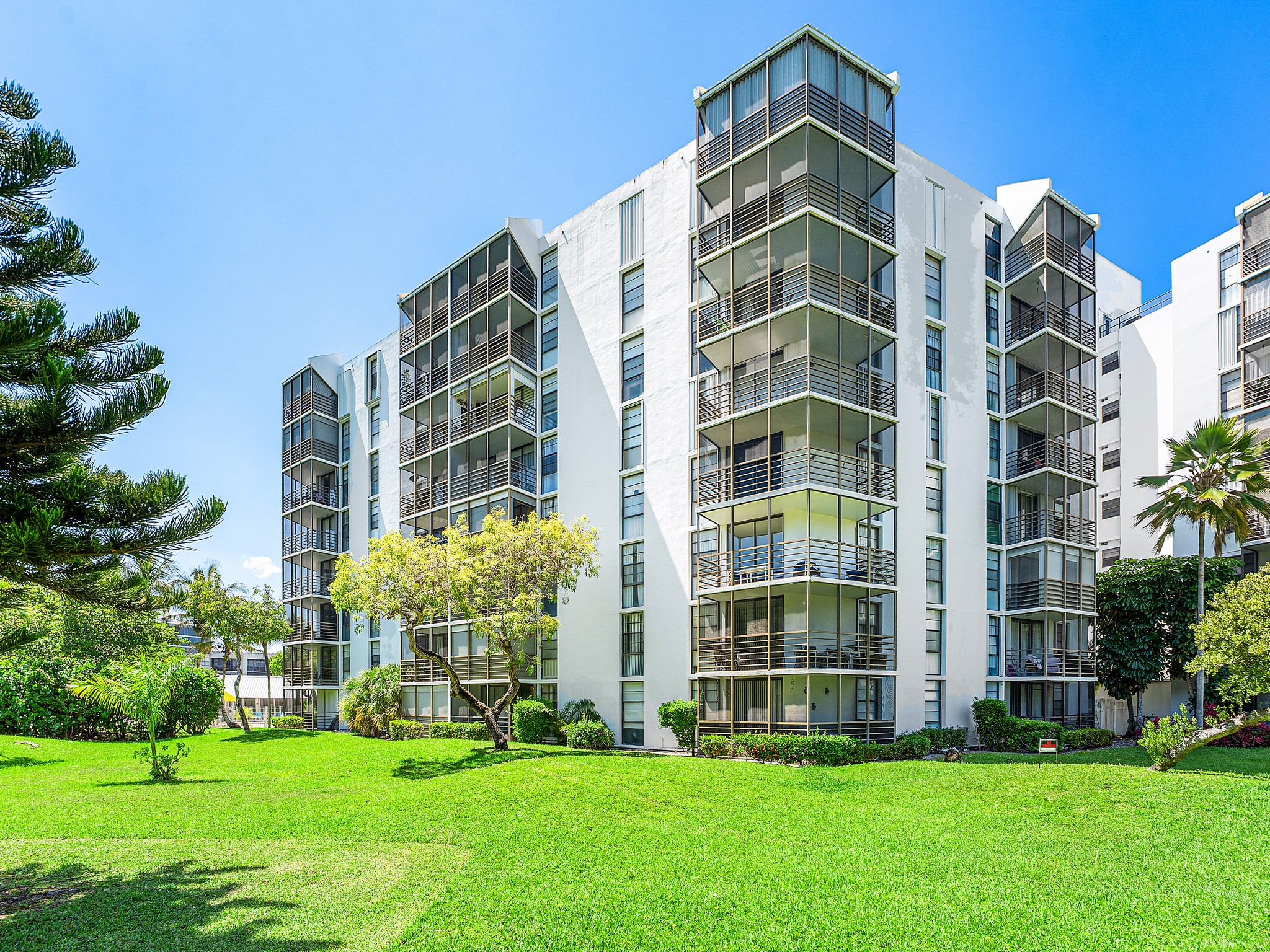  20500 W Country Club Drive, Aventura, FL, 33180 - 物件實景