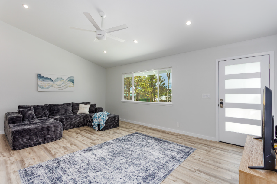 Hilo, Hawaii, 96720, United States, 3 Bedrooms Bedrooms, ,3 BathroomsBathrooms,Residential,For Sale,2049074