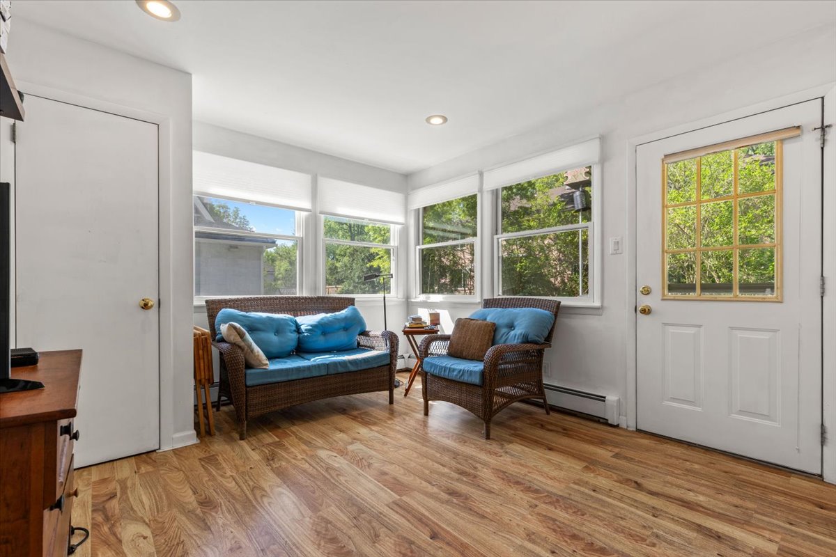 Staten Island, New York, 10312, United States, 2 Bedrooms Bedrooms, ,2 BathroomsBathrooms,Residential,For Sale,1819813