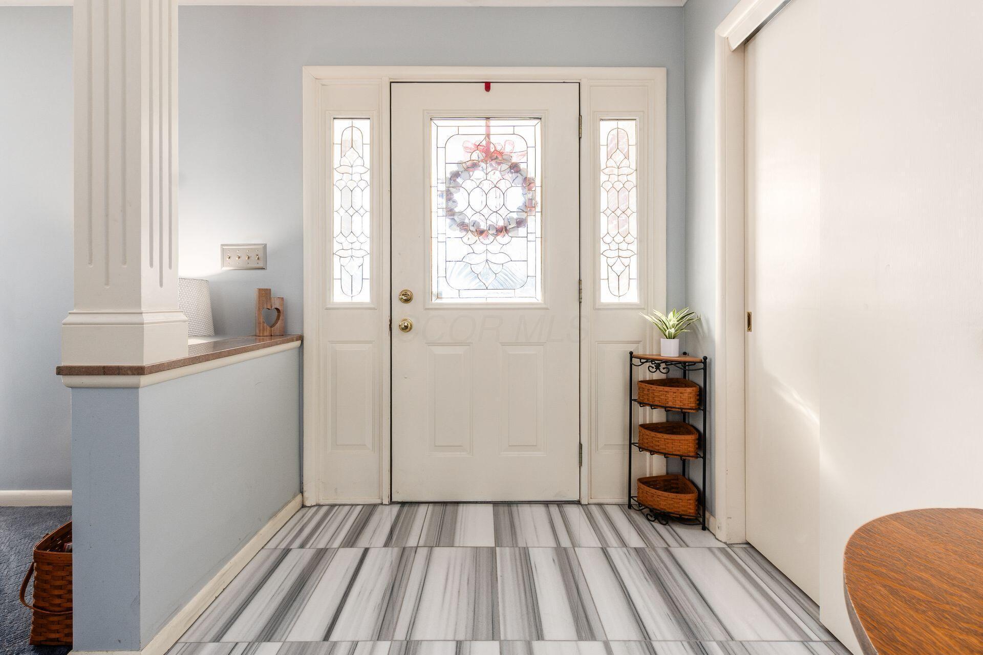 Columbus, Ohio, 43220, United States, 2 Bedrooms Bedrooms, ,3 BathroomsBathrooms,Residential,For Sale,2003078