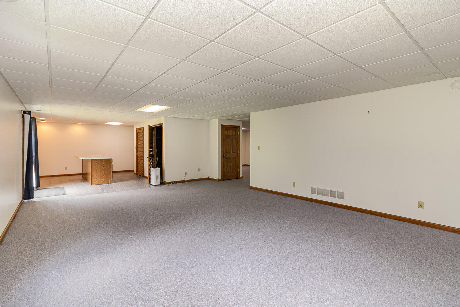 Lowell, Indiana, 46356, United States, 4 Bedrooms Bedrooms, ,3 BathroomsBathrooms,Residential,For Sale,2006020