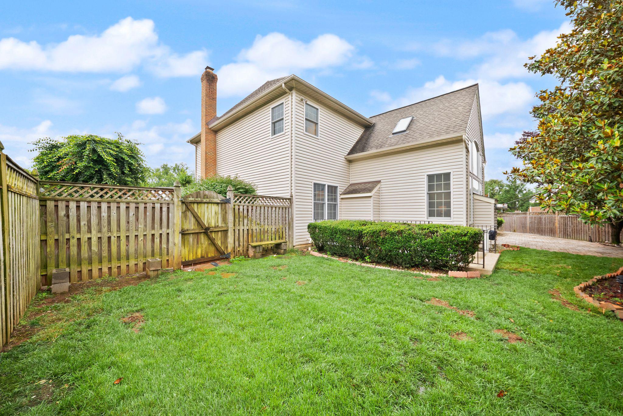  12754 Alder Woods Drive, Fairfax, VA, 22033 - 物件實景