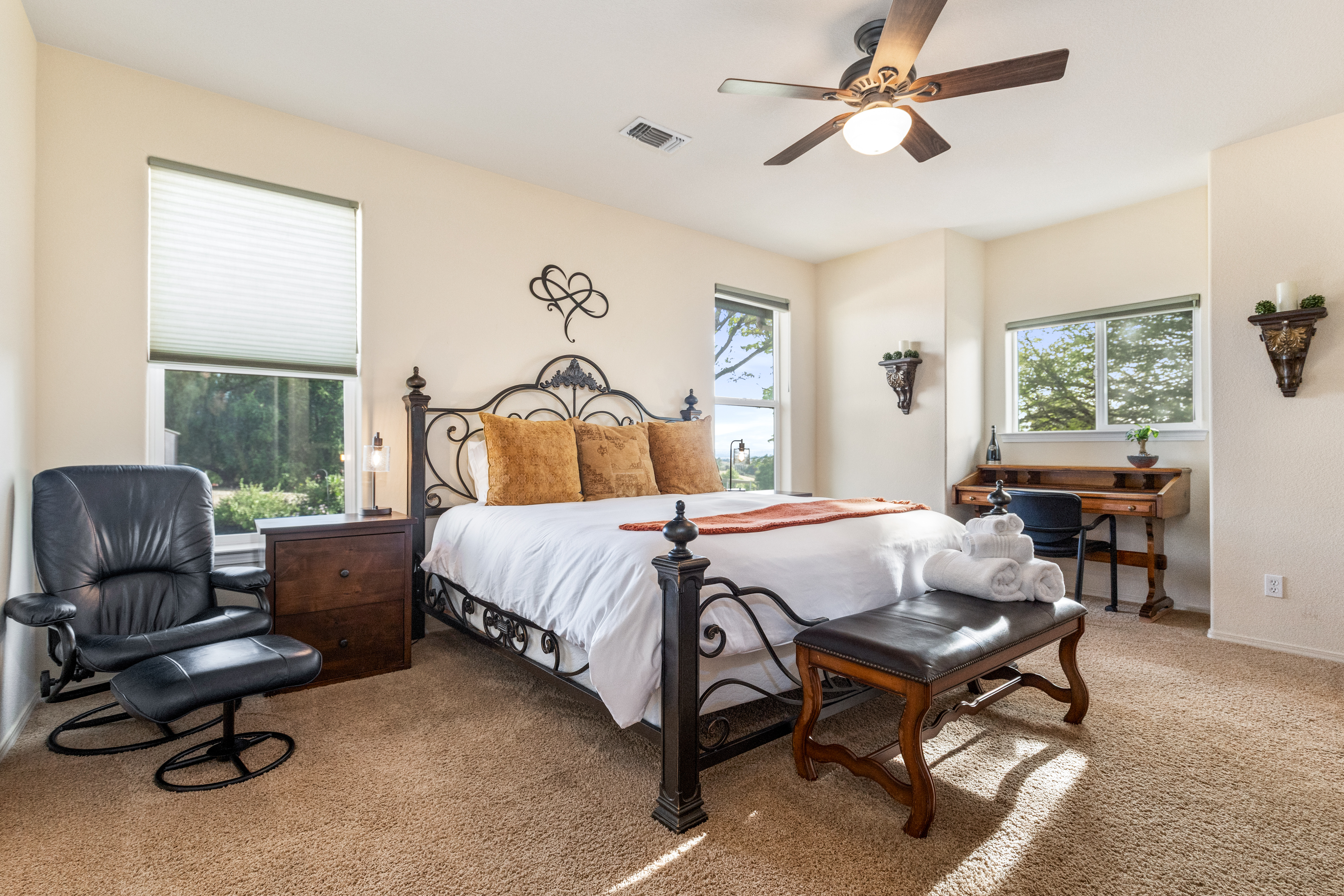  6130 Buckhorn Ridge Place - 物件實景
