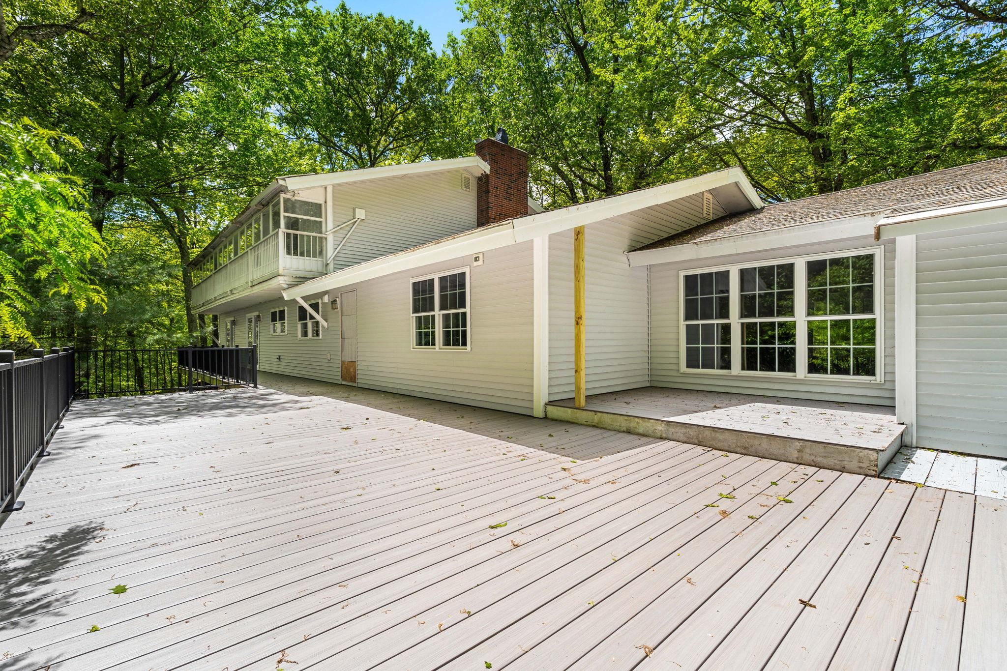 Bedford, New Hampshire, 03110, United States, 5 Bedrooms Bedrooms, ,5 BathroomsBathrooms,Residential,For Sale,1838857