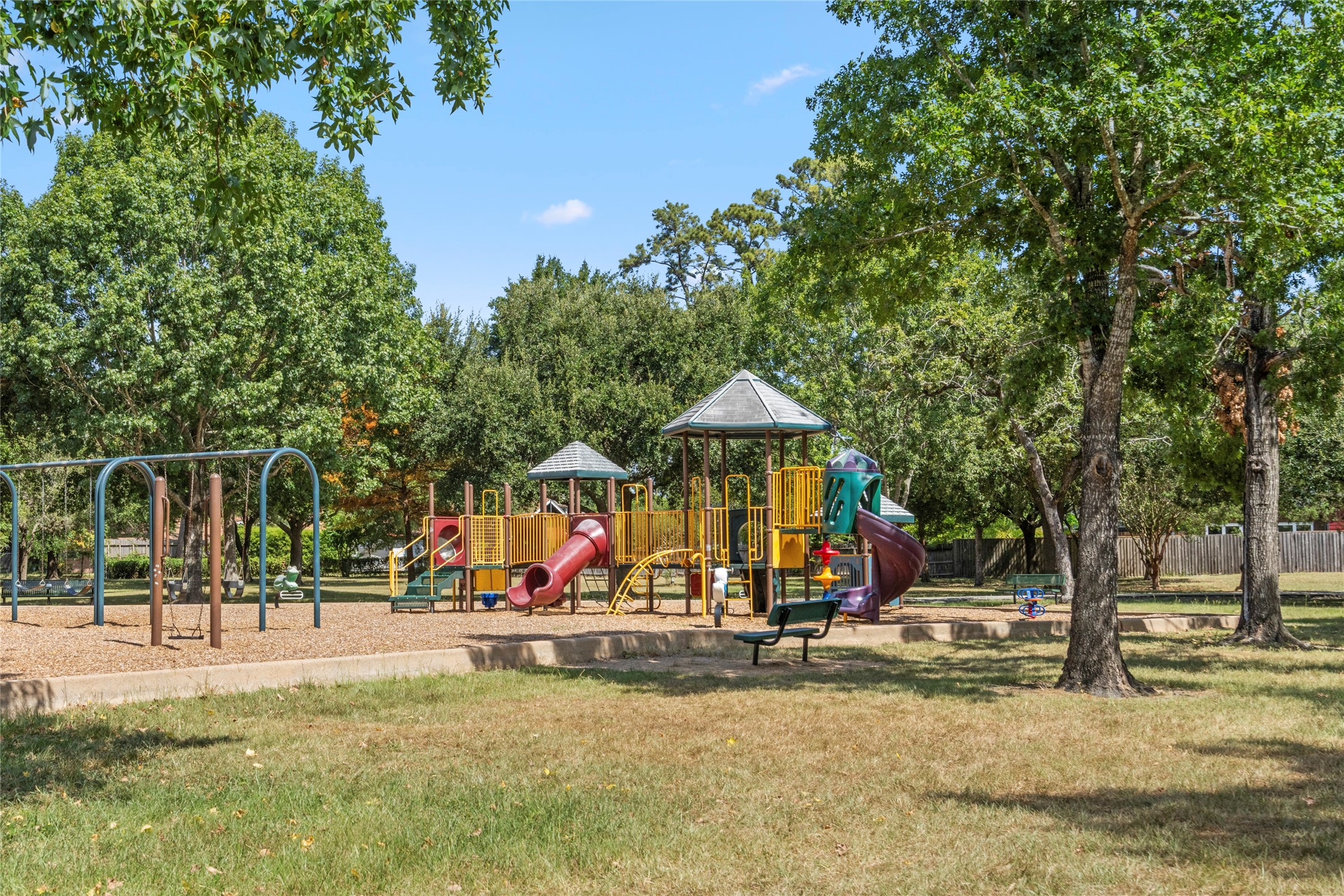  10519 Londonderry Drive - 物件實景