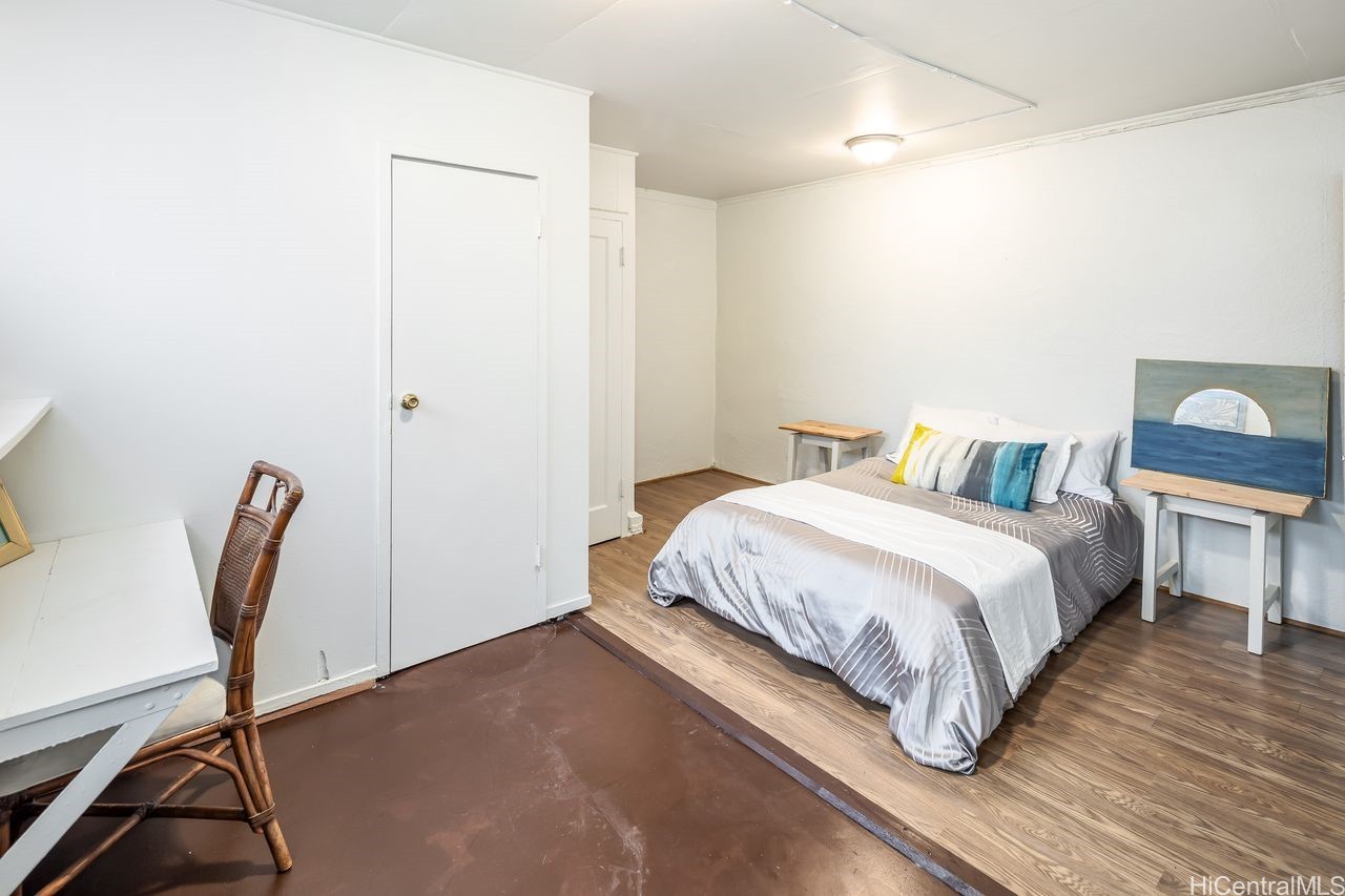 Honolulu, Hawaii, 96822, United States, 6 Bedrooms Bedrooms, ,4 BathroomsBathrooms,Residential,For Sale,1805040
