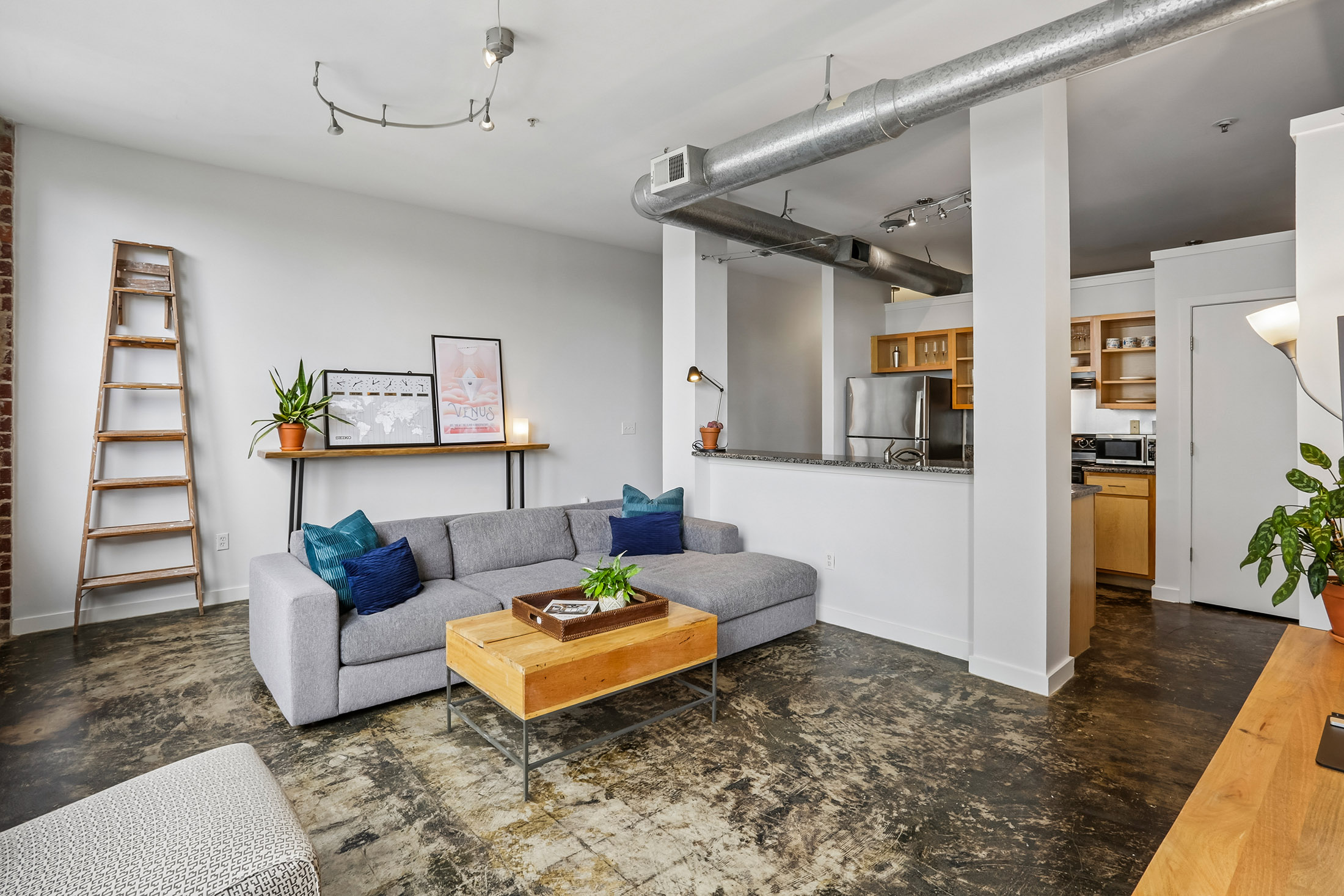  Stylish Midtown Living at Cornerstone Village - 物件實景