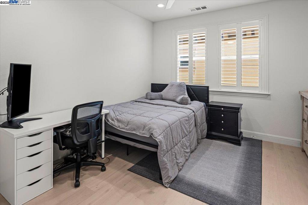 San Ramon, California, 94582, United States, 4 Bedrooms Bedrooms, ,4 BathroomsBathrooms,Residential,For Sale,1905667