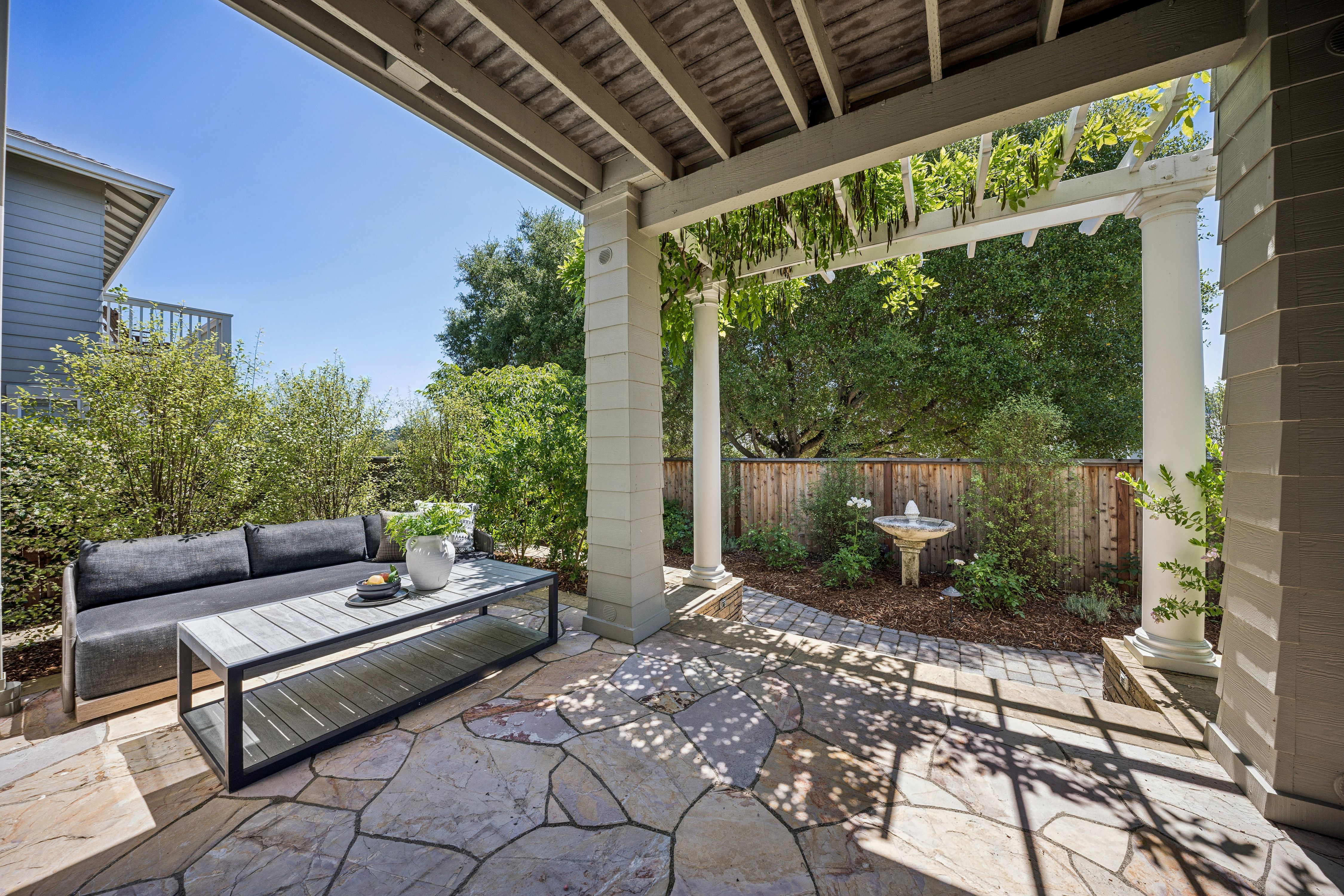 Desirable Vista Marin Neighborhood - 物件實景