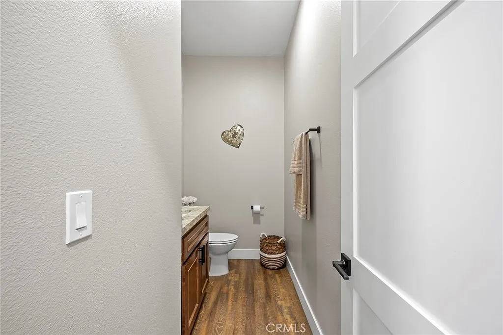 Cherry Valley, California, 92223, United States, 4 Bedrooms Bedrooms, ,3 BathroomsBathrooms,Residential,For Sale,1983713