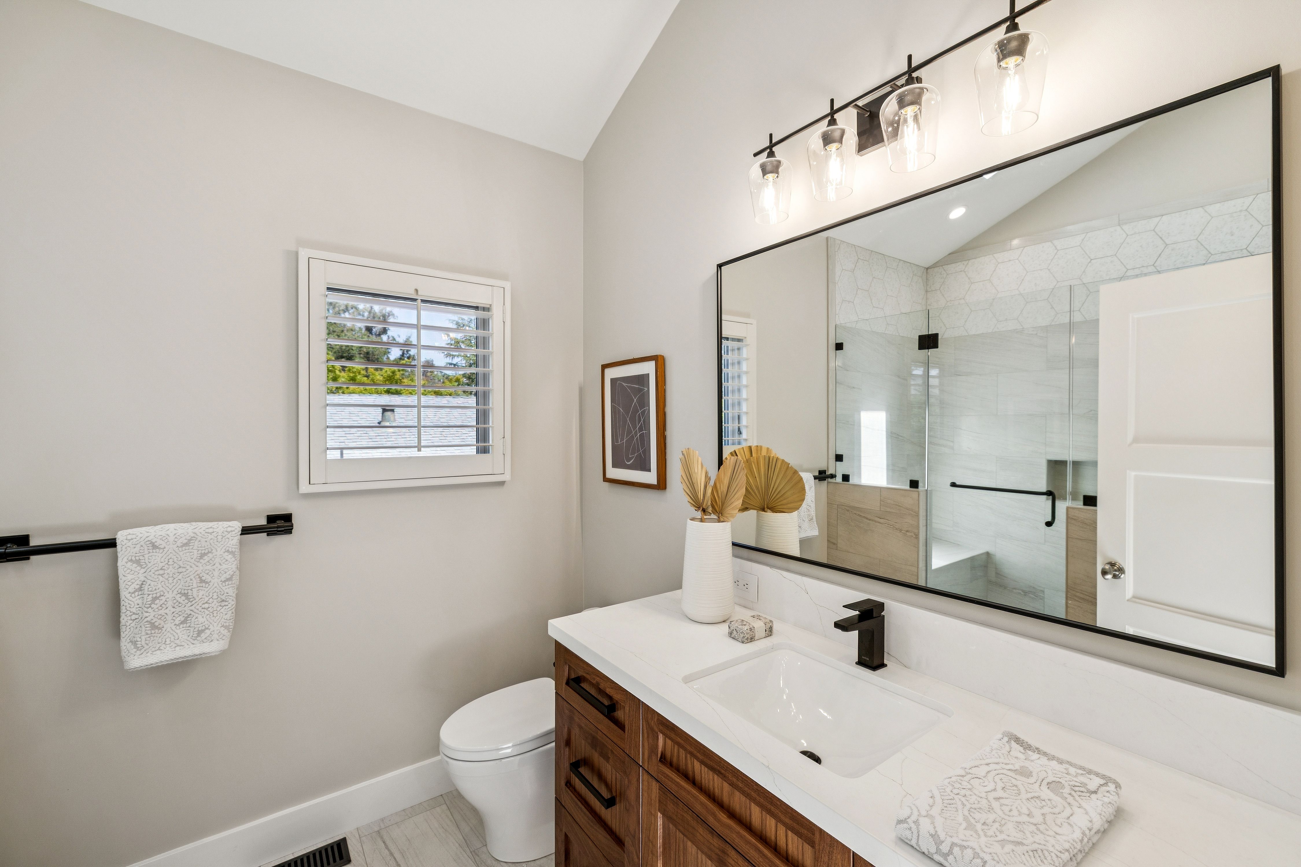  Beautifully Remodeled Downtown Los Gatos Home - 物件實景