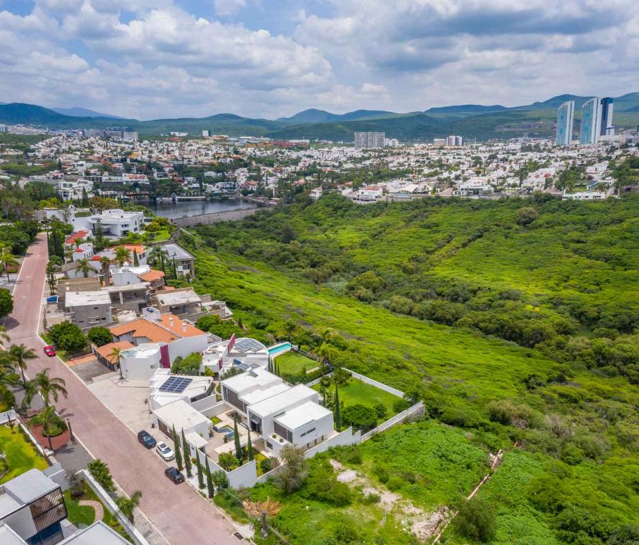 Querétaro, Querétaro, 76230, Mexico, 3 Bedrooms Bedrooms, ,4 BathroomsBathrooms,Residential,For Sale,1940235