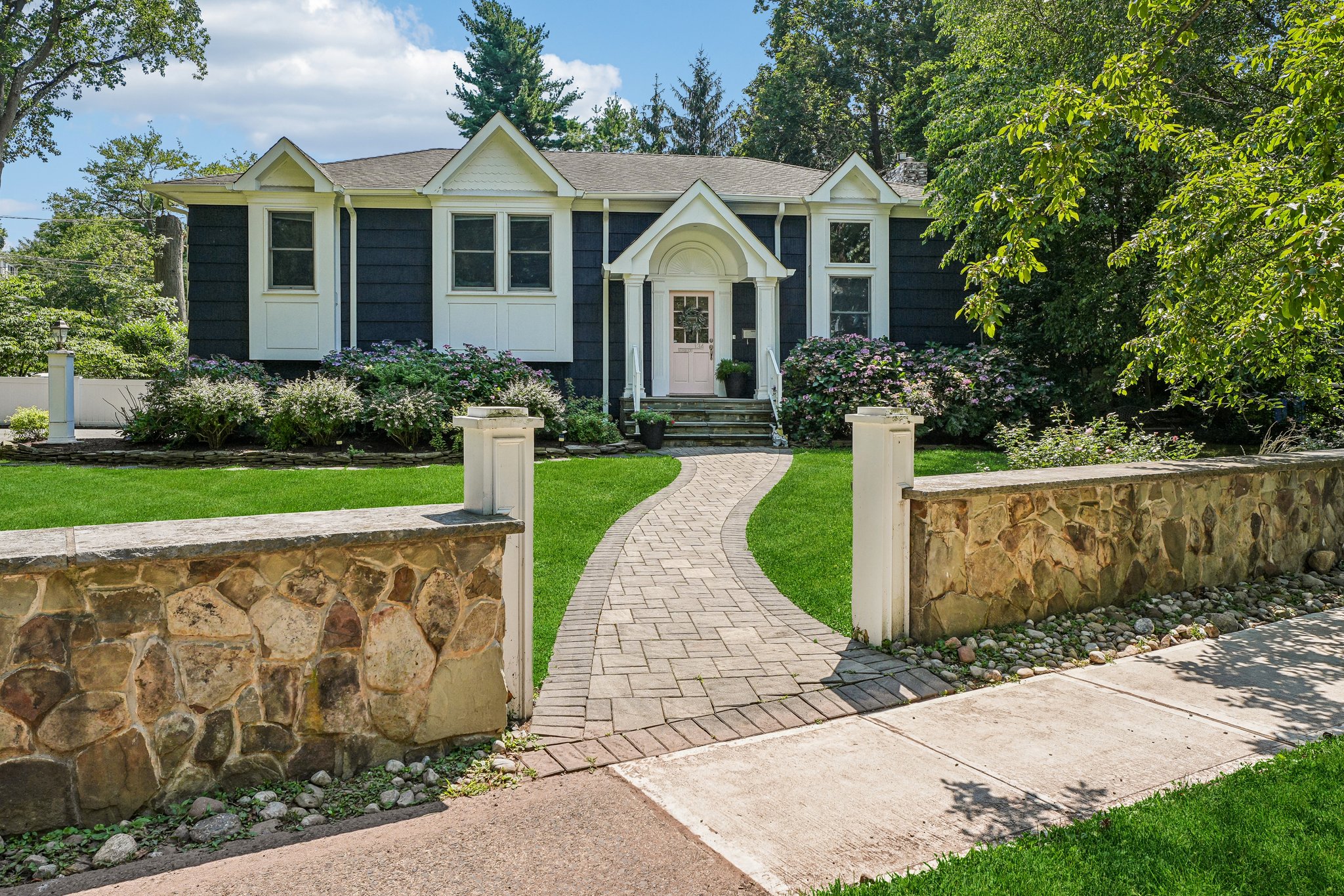  134 Norwood Avenue, Montclair, NJ 07043 - 物件實景