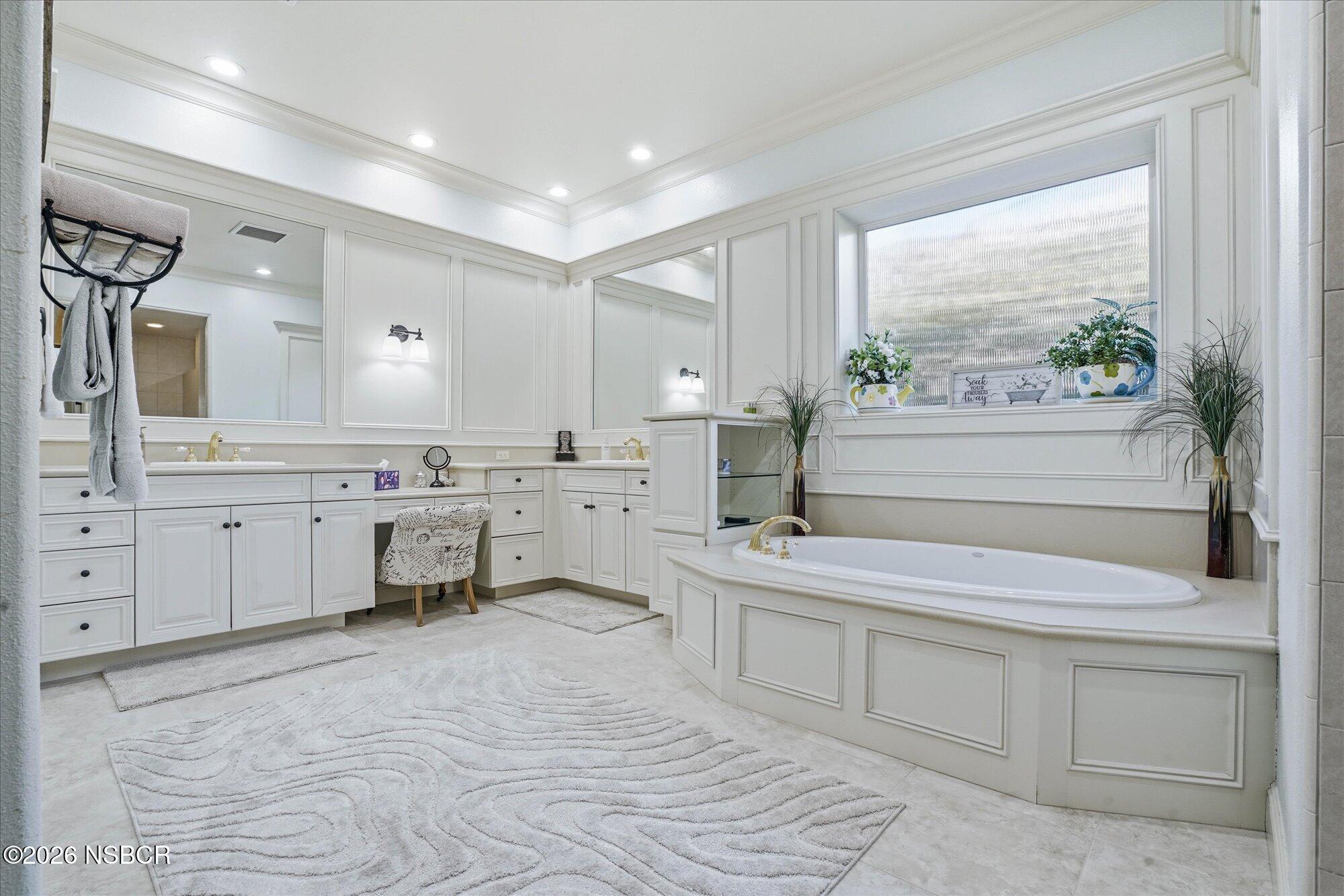 Arroyo Grande, California, 93420, United States, 4 Bedrooms Bedrooms, ,3 BathroomsBathrooms,Residential,For Sale,2048265