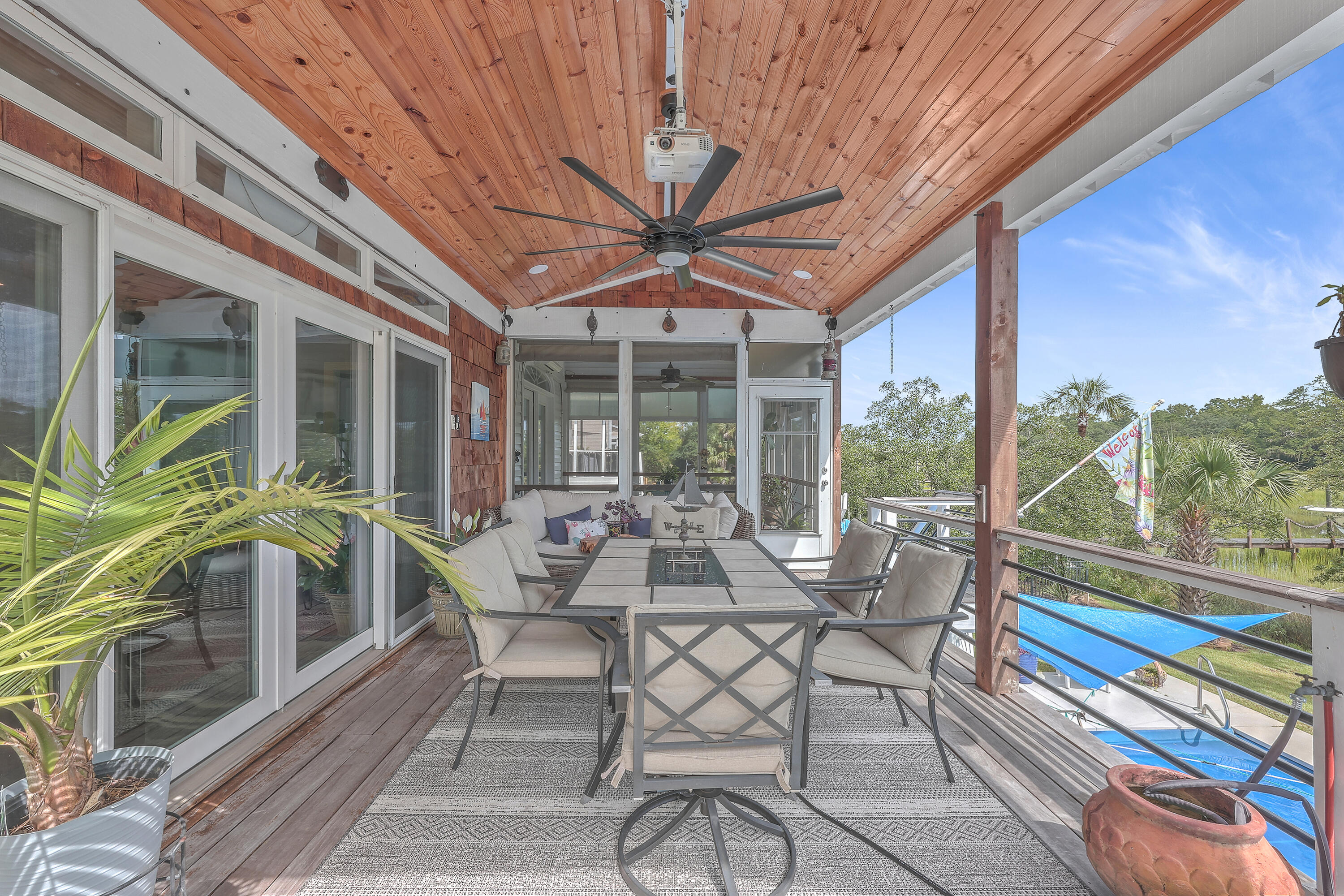 Mount Pleasant, South Carolina, 29466, United States, 3 Bedrooms Bedrooms, ,4 BathroomsBathrooms,Residential,For Sale,1798311