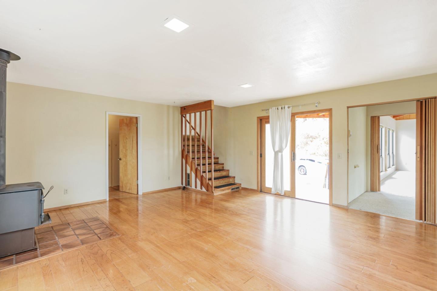 Salinas, California, 93908, United States, 5 Bedrooms Bedrooms, ,4 BathroomsBathrooms,Residential,For Sale,1901072
