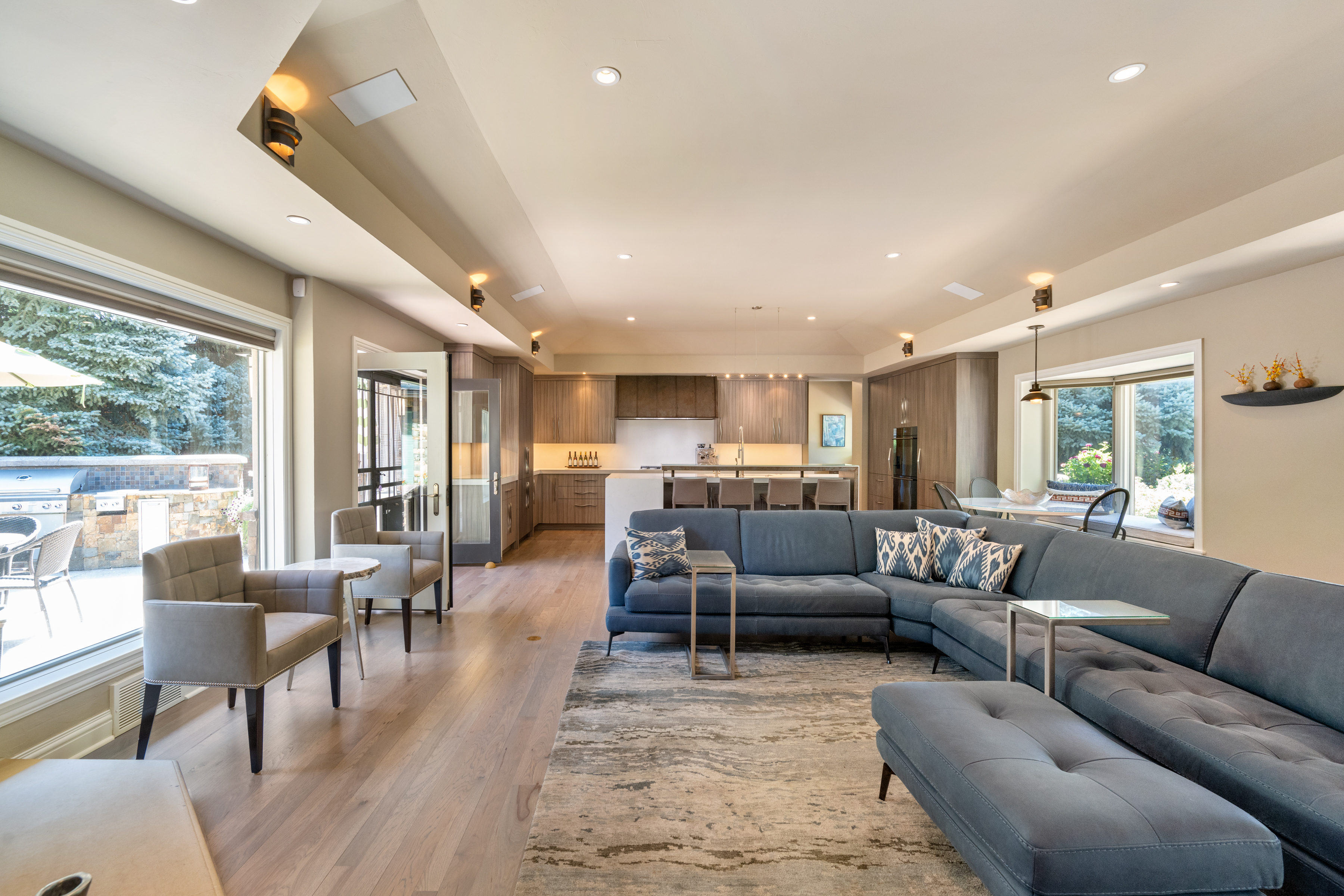  RARE - OPEN, LIGHT, SPACIOUS and PRIVATE - 物件實景
