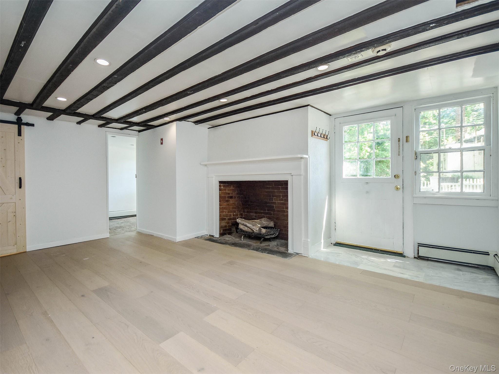  150 Main Street, Roslyn, NY, 11576 - 物件實景