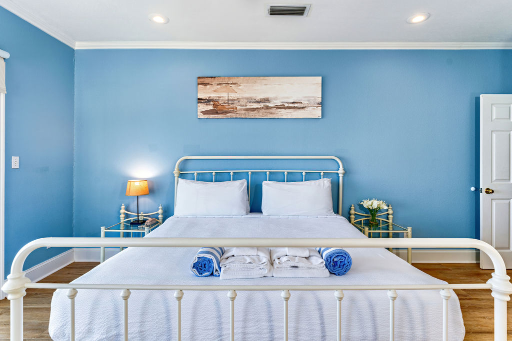 St George Island, Florida, 32328, United States, 5 Bedrooms Bedrooms, ,5 BathroomsBathrooms,Residential,For Sale,1978441